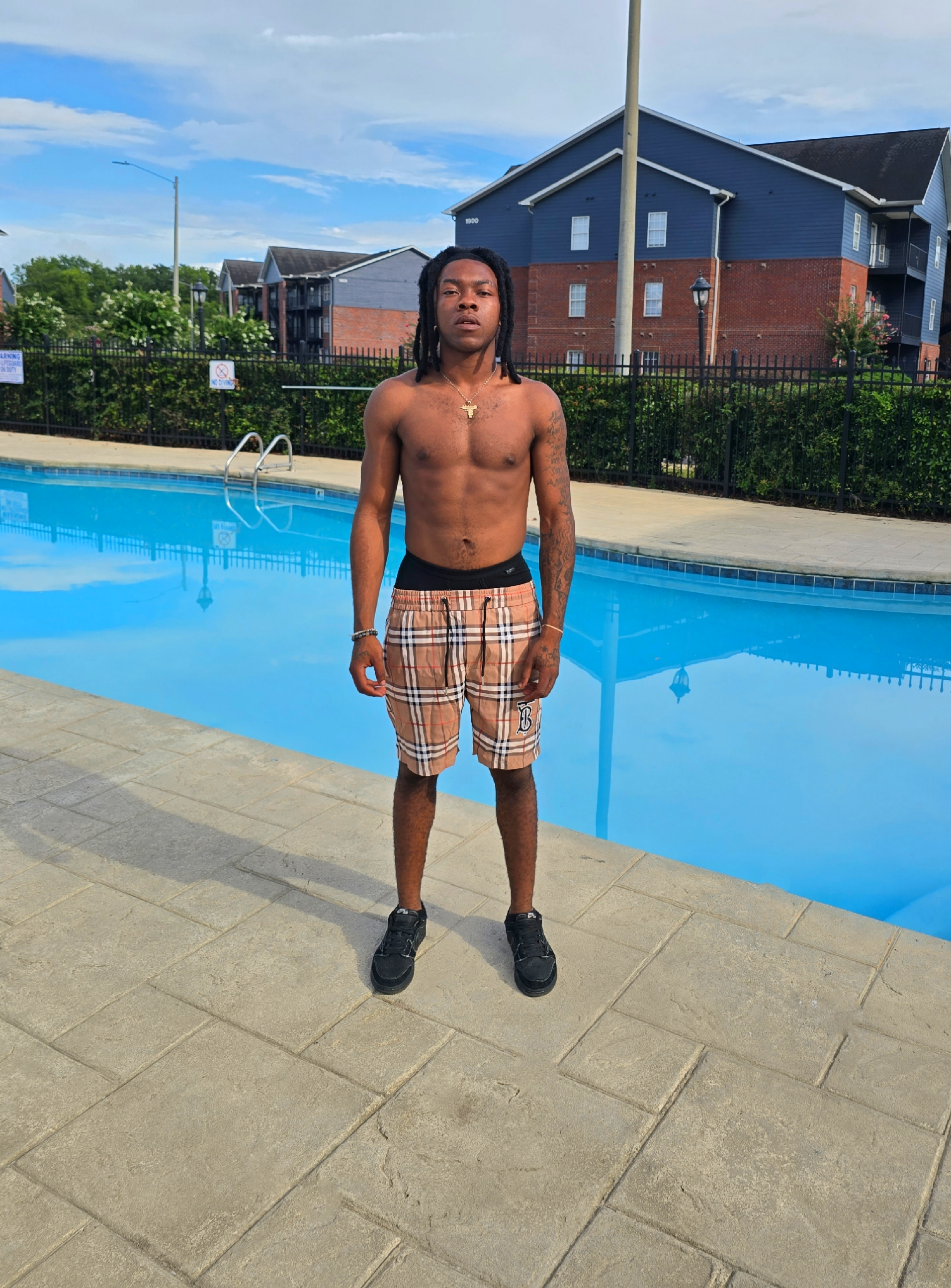 London Grid Men's Swim Shorts – Tan Plaid